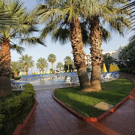 Aska Bayview Resort 4*