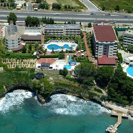 Aska Bayview Resort Okurcalar