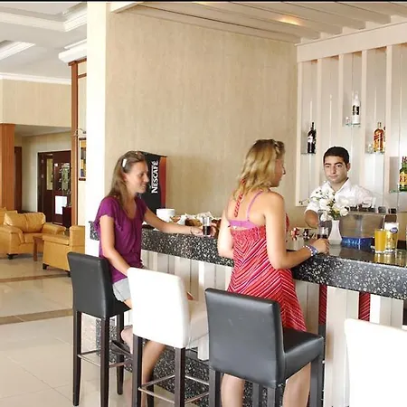 Resort Aska Bayview 4*