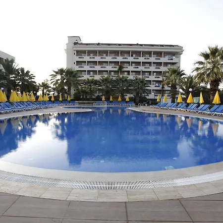 Resort Aska Bayview Okurcalar