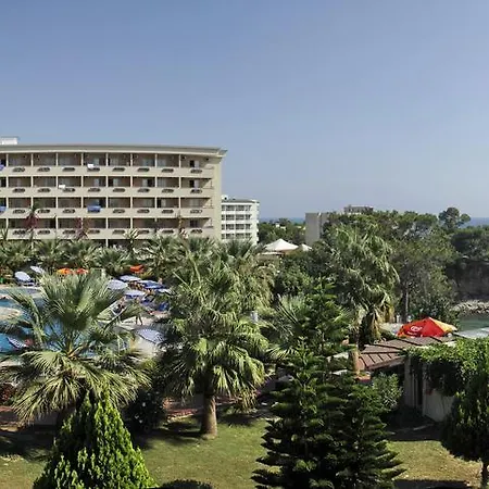 Aska Bayview Resort Okurcalar
